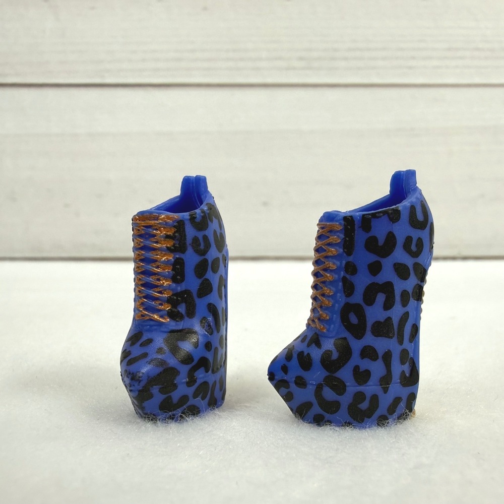 Lol Surprise OMG Doll Ferocious Blue Black‎ Animal Print Gold High Heels Shoes